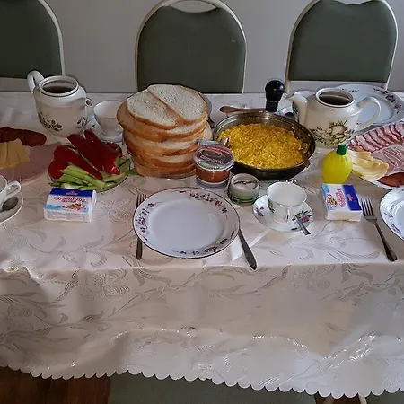 Guest house Anna Vendeghaz Savadisla